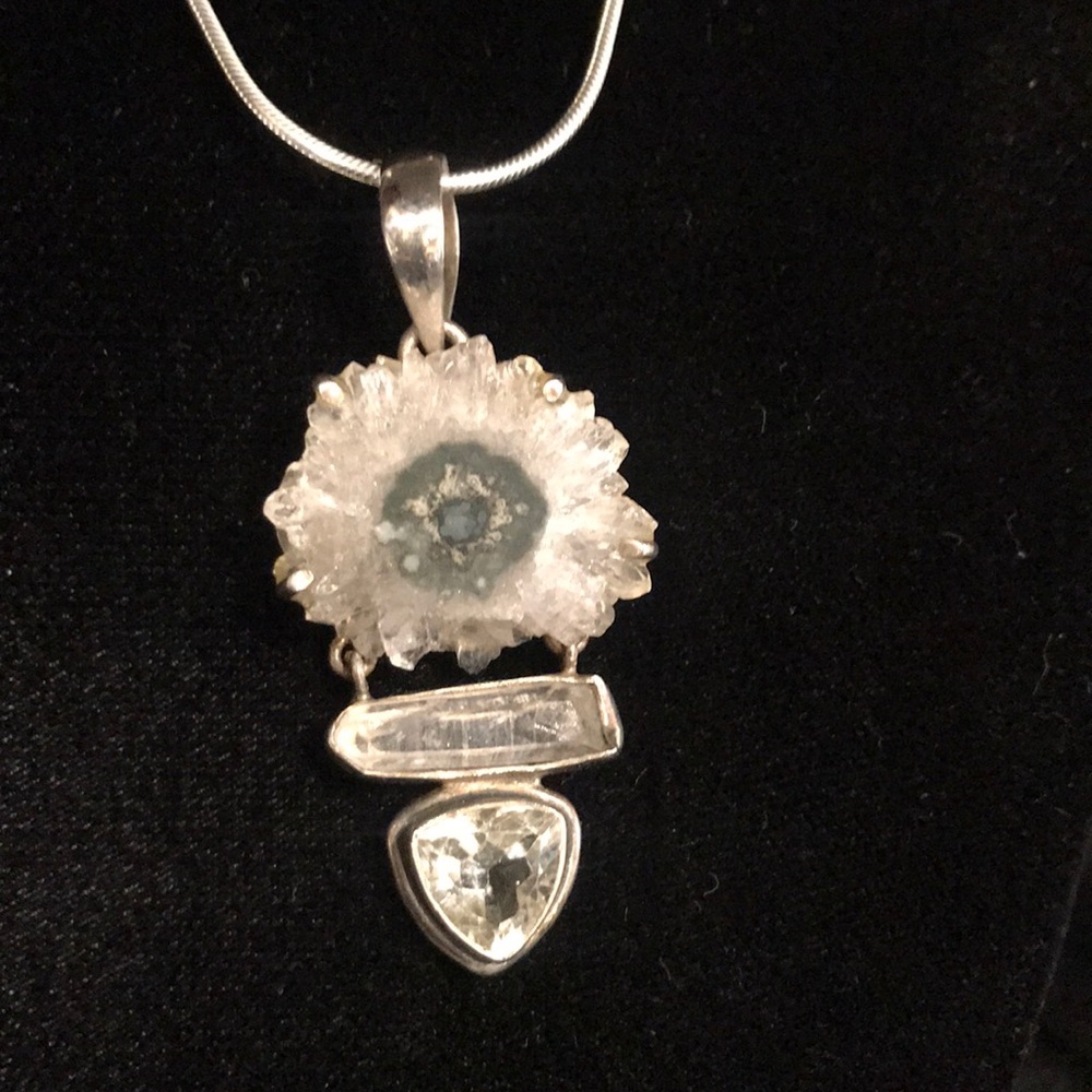 Stalactite pendant